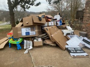This image is by Junk Bee Gone.